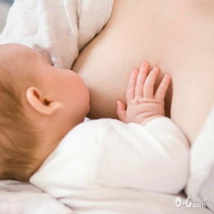 妈妈没奶了怎么给宝宝吃,宝宝喝奶妈妈吃什么下奶