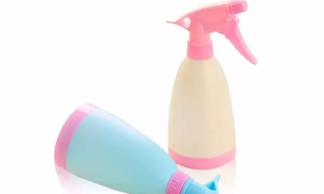 衣服很皱什么熨斗最好,熨斗去胶的最有效方法