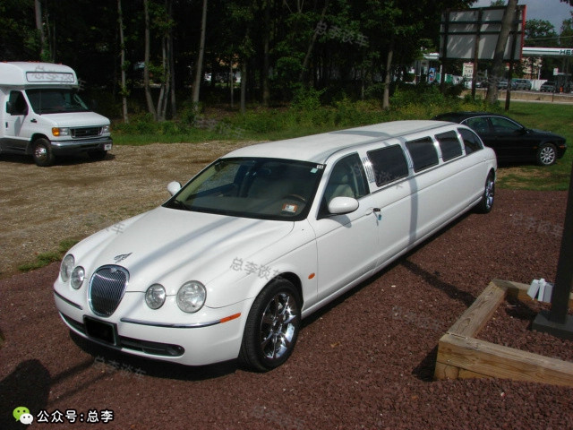 绝版超长悍马，太霸气，看内饰还以为是KTV呢，流动的奢华*场赌**