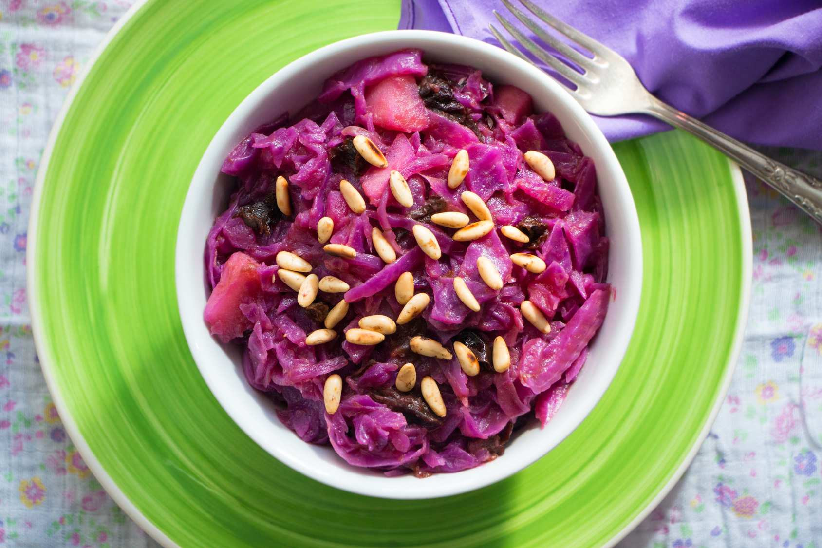 松子吃多了会反胃吗,松子吃多了可能会头晕