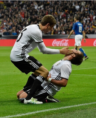 瓜迪奥拉关键时刻掉链子,名帅瓜迪奥拉终于率队打碎梦魇