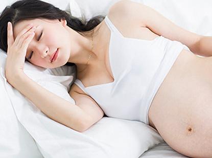 有什么办法可以减轻孕期眼部水肿,孕期腿部水肿一般从几月份开始