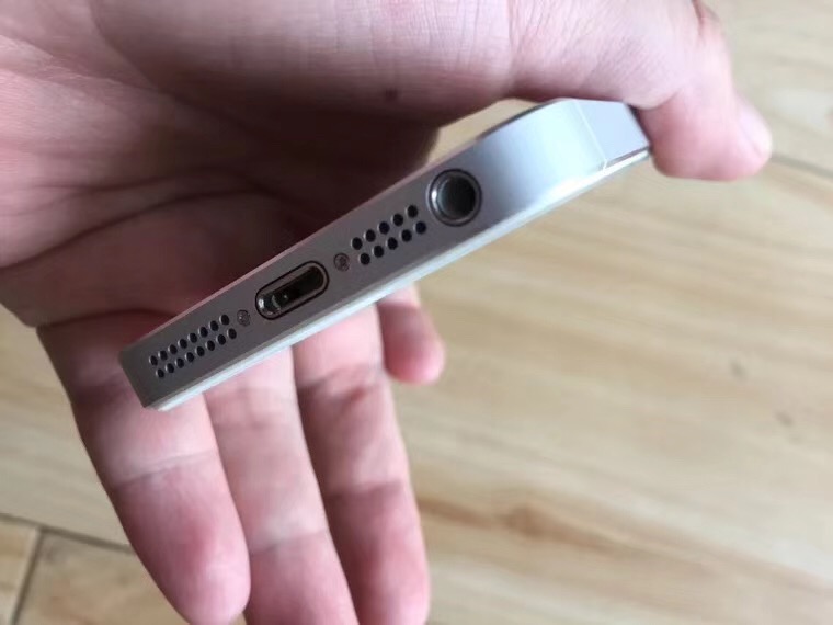 399买的苹果手机,399块的iphone