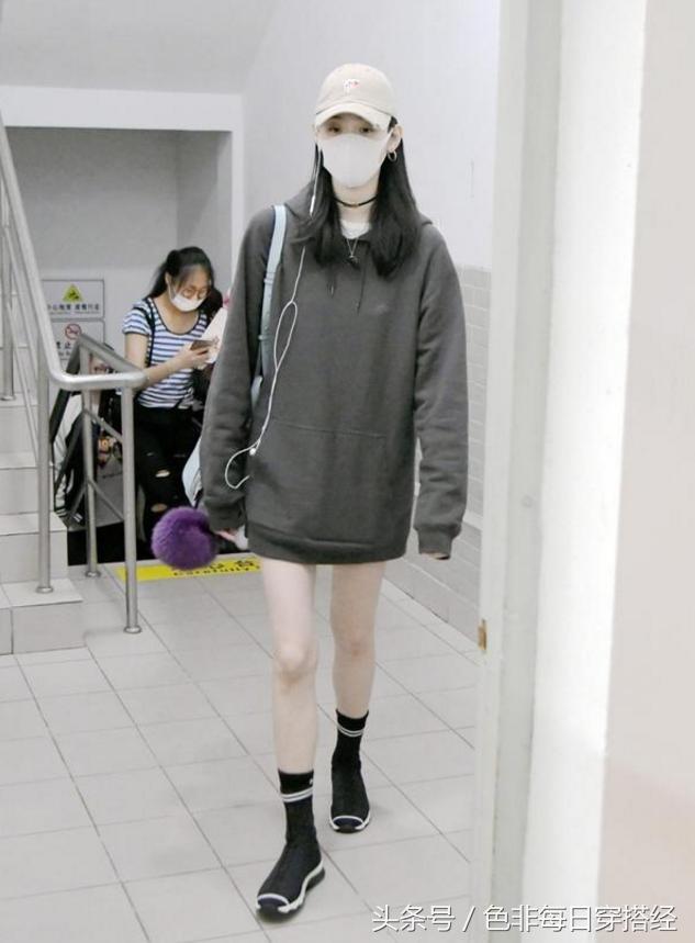 秋冬必备引领时尚袜子靴,袜子靴新款百搭