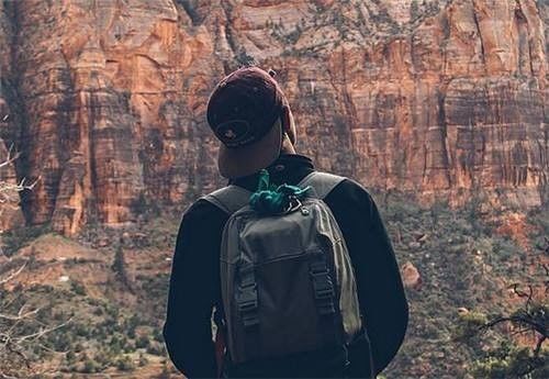 爬山爬多了膝盖疼怎么办,爬山膝盖疼最快恢复方法