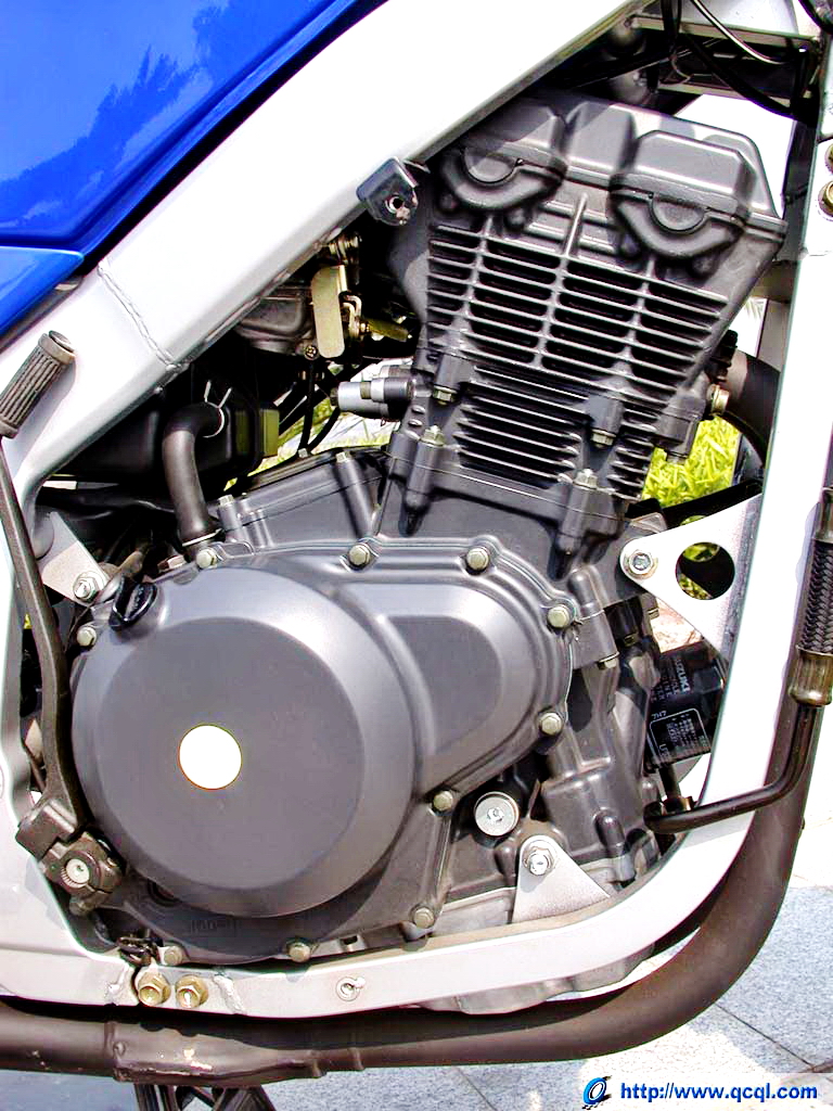 济南轻骑gs125详细介绍,2016济南轻骑gs125