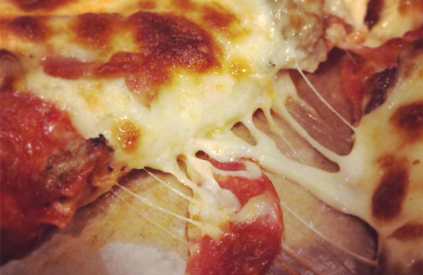 每个饥饿的夜晚,每个饥肠辘辘的夜晚