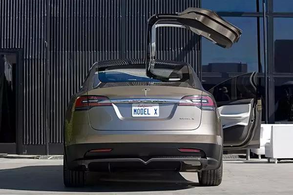 那些令人惊艳的车门设计,那些车门的奇葩设计