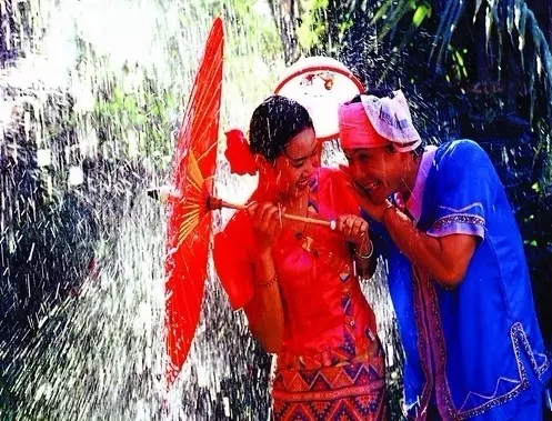 2018年瑞丽泼水节采花点,2018年德宏州瑞丽泼水节