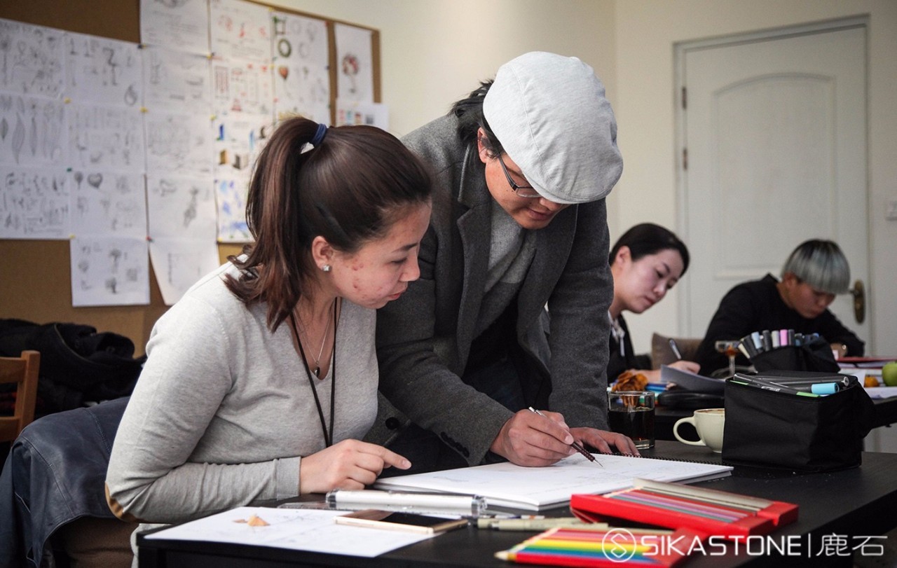 手绘挑大梁，此事要躬行——1603花艺手绘班毕业有感