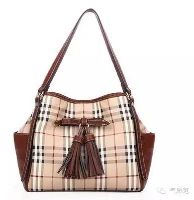 掐指一算，范姐猜你今天出门缺个包？