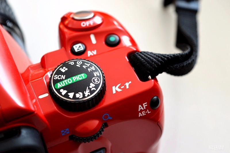 佳能尼康人像对比入门,尼康佳能入门长焦