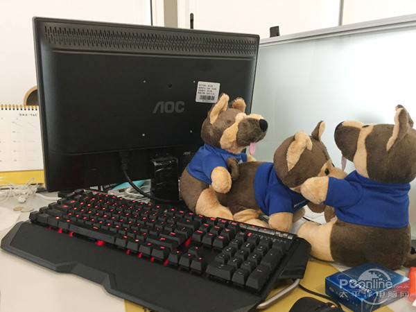 真正超窄边框显示器,超窄边框显示器有啥毛病