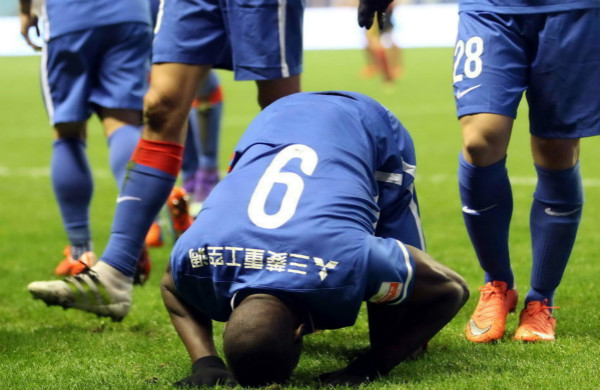 登巴巴:饼不在多够吃就行