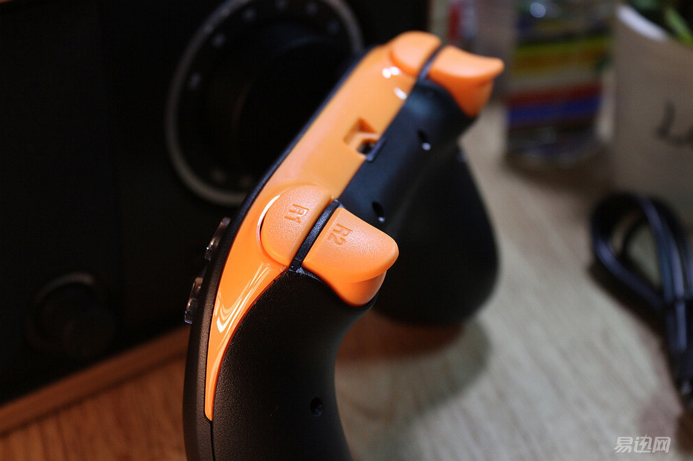 小鸡游戏手柄使用教程视频,小鸡手柄按键全部介绍