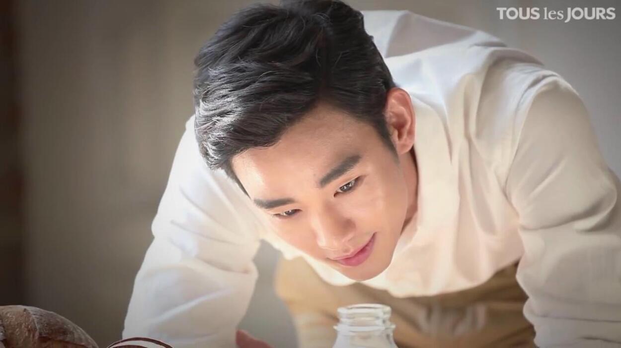 都教授代言服装,都教授北京现代广告