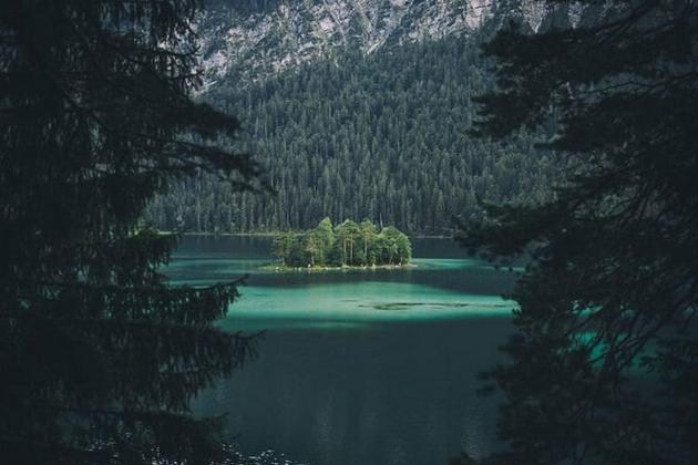 法罗群岛一日游,国庆节你们都出去旅游了没