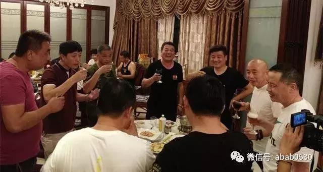 沙漠明珠月牙泉视频,沙漠月牙泉句子