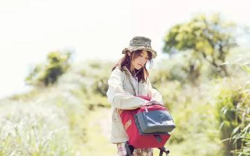 小众又高级的双肩包,小众高级感双肩包有坠感