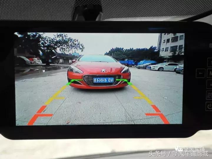 汽车倒车影像为什么是三种颜色的辅助线？都代表什么意思？
