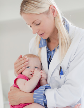 宝宝反复发烧还咳嗽用输液么,婴儿感冒咳嗽反复发烧要输液吗