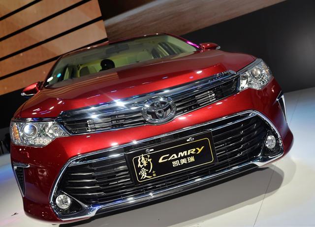 第八代凯美瑞第七代多了些什么,凯美瑞7代车评