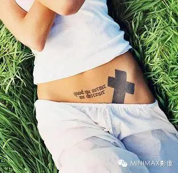 安吉丽娜朱莉同款纹身大连,纹身吸毒女反派