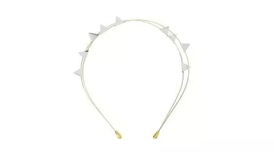 韩剧同款首饰,宋仲基片场被拍与宋慧乔同款卫衣