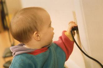 小孩子触电而死亡的事件,小孩子触电死亡事件