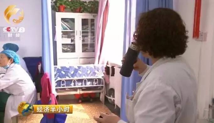 猴宝宝难产,产房一床难求到现在