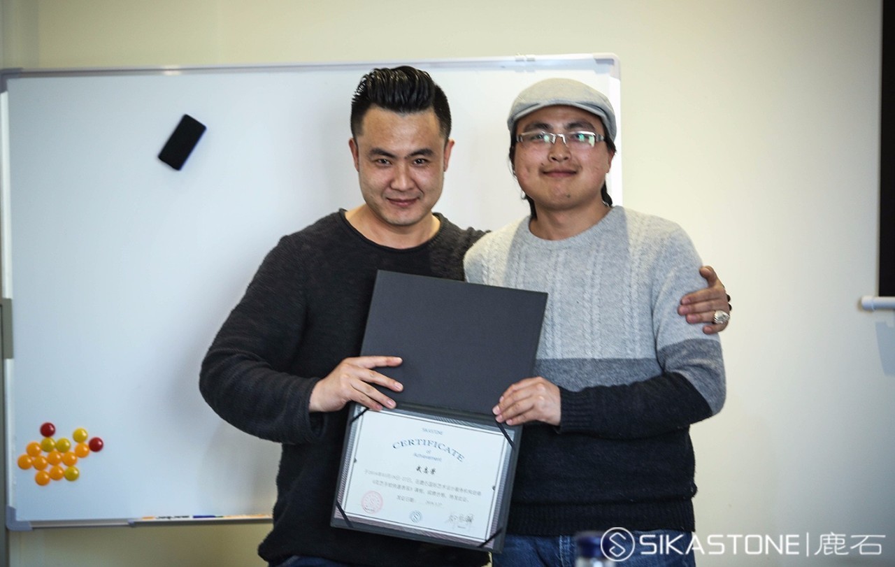 手绘挑大梁，此事要躬行——1603花艺手绘班毕业有感