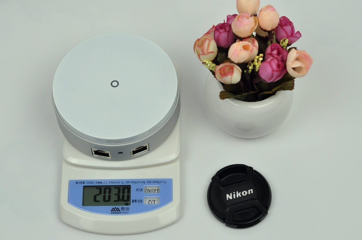 圆润艺术范，有型更有“芯”——必虎路由器上手评测