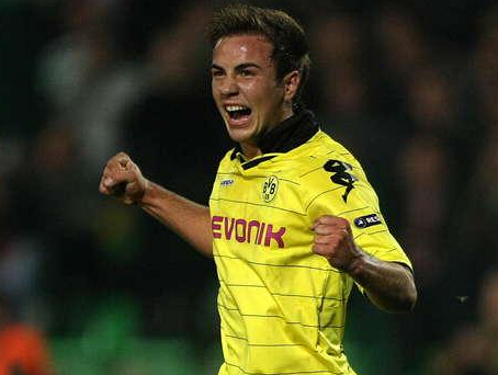 瓜迪奥拉关键时刻掉链子,名帅瓜迪奥拉终于率队打碎梦魇