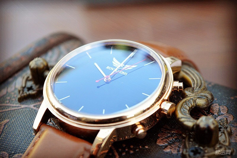 佳能尼康人像对比入门,尼康佳能入门长焦