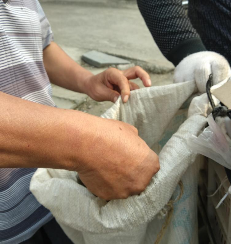 摩托车可以做什么小本生意,开一辆摩托车可以做什么生意