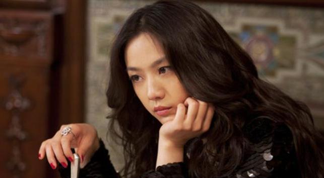 手纹真的能预示命运吗,玄学手纹少且深代表什么