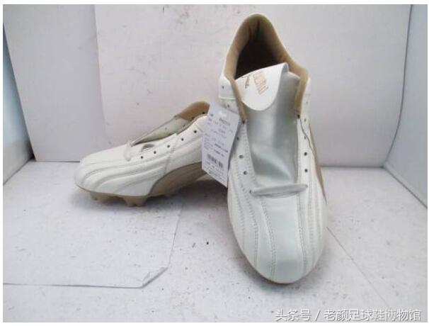 puma足球鞋ultra实战,puma最新公认脚感最好的足球鞋