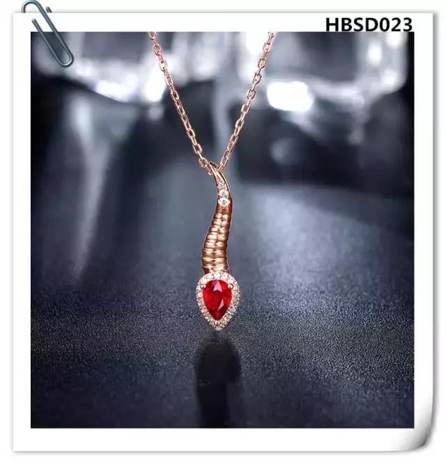 老凤祥红宝石吊坠款式,蓝宝石吊坠经典款式