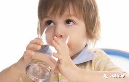 男孩子长个时会发烧吗,男婴儿发烧怎么判断