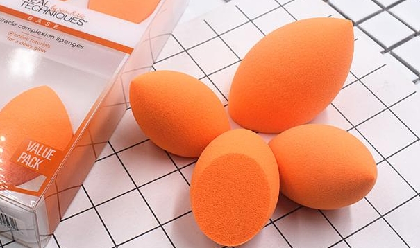 油痘肌底妆浮粉斑驳是因为什么,无瑕底妆的正确步骤