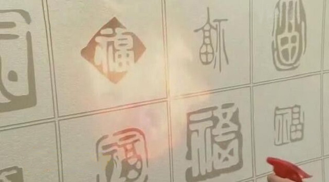 怎么区别硅藻泥好坏,乳胶漆和硅藻泥的优劣对比