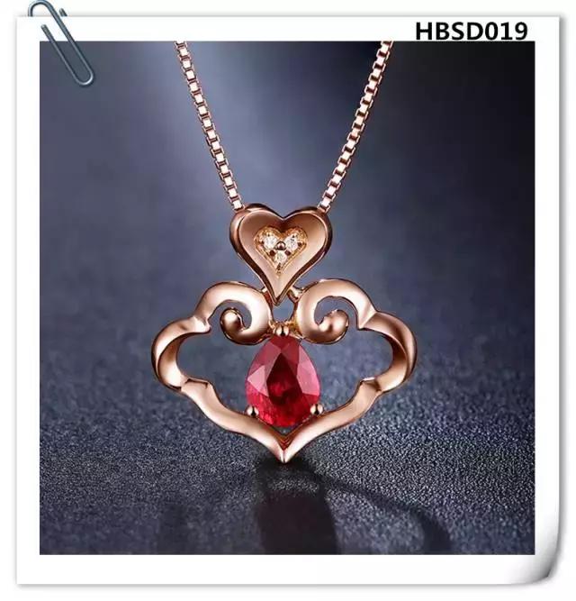 老凤祥红宝石吊坠款式,蓝宝石吊坠经典款式
