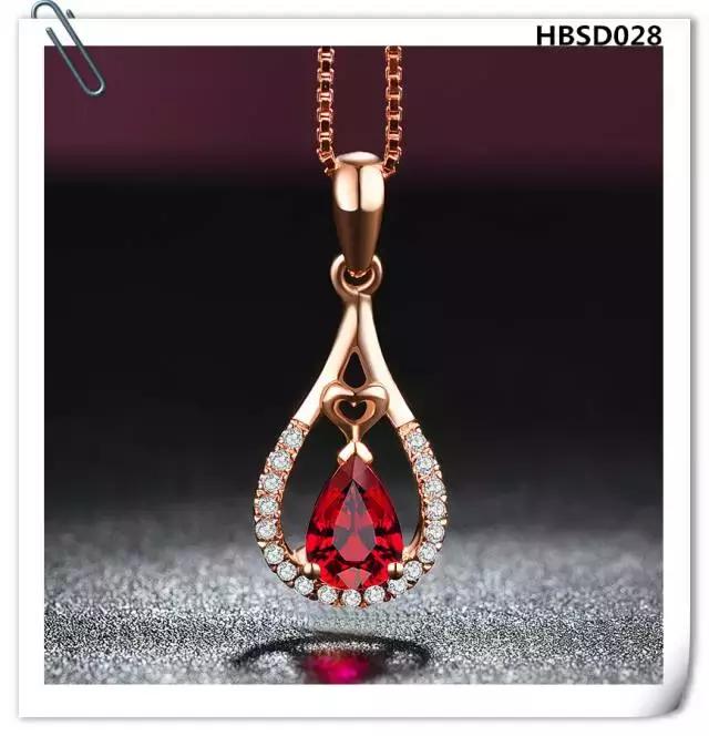老凤祥红宝石吊坠款式,蓝宝石吊坠经典款式