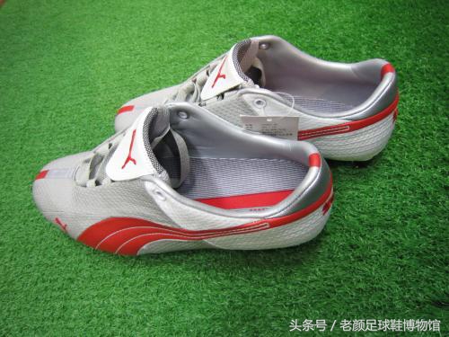 puma足球鞋ultra实战,puma最新公认脚感最好的足球鞋