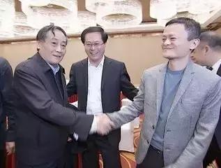 从打工到亿万富翁的传奇创业历程,白手起家创业亿万富豪真实经历