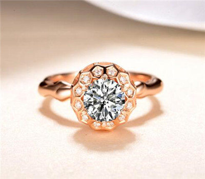 情侣戒指品牌排行榜前十名,戒指情侣款哪个品牌好