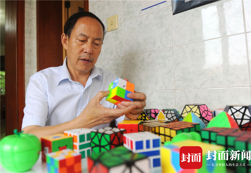 魔方神童用脚复原三阶魔方,魔方哥复原15阶魔方2小时