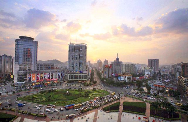 华南最富十个城市,华南最大的城市