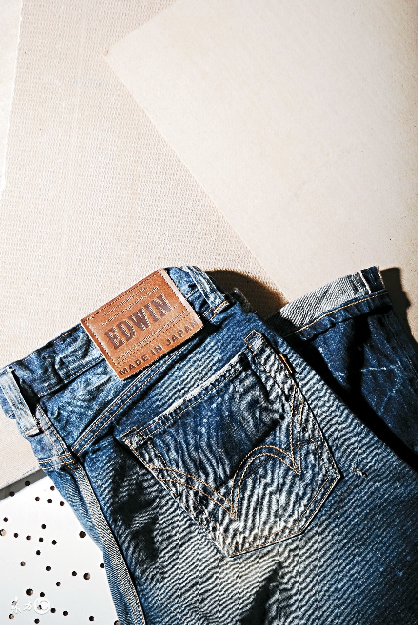 牛仔裤异味是甲醛怎么处理,牛仔裤怎么快速去味