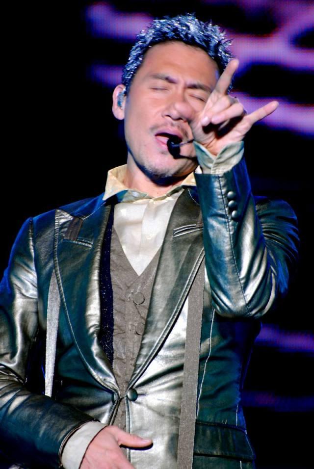 零基础学唱歌唱歌技巧实训课,学唱歌技巧和发声方法零基础app